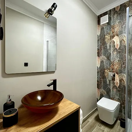 Aviendo Swietokrzyska * ורוצלב